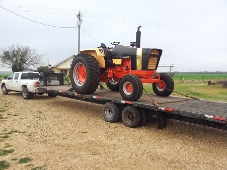 Tractor shipping and hauling service